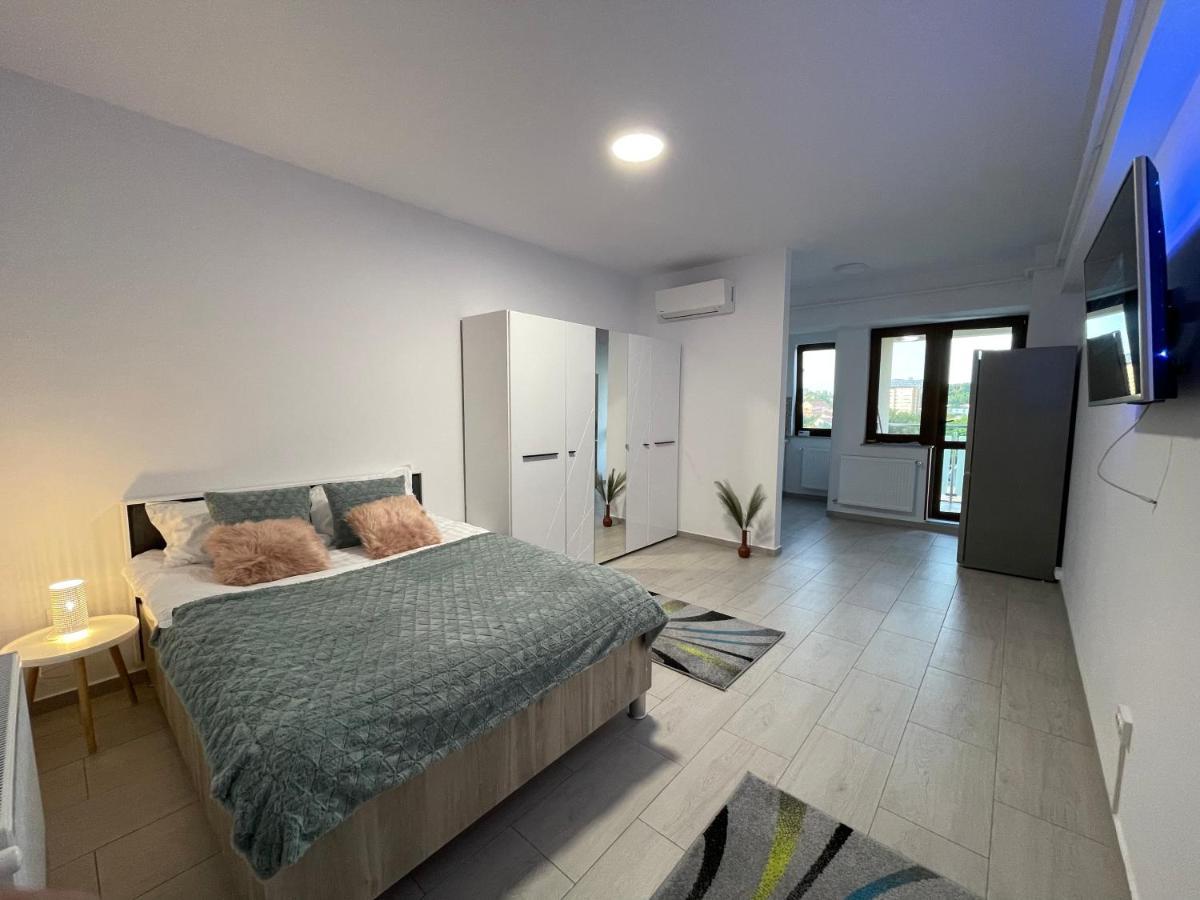 Studio Apartment Palas Mall ยาช ภายนอก รูปภาพ